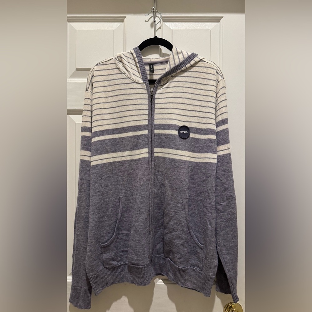 RVCA Men’s Zip Up Sweater Size XL